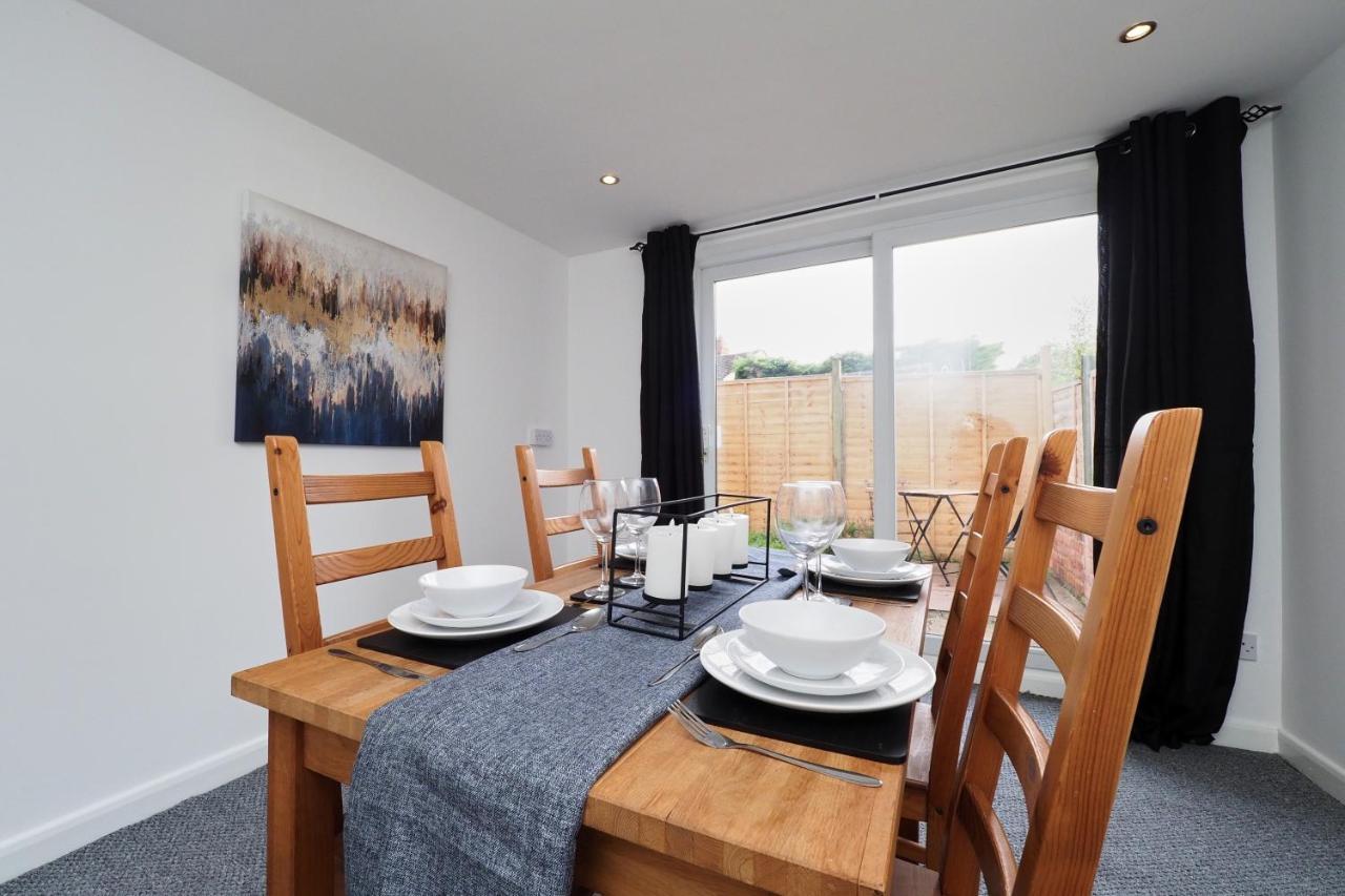 Home In Wellesbourne - Contractors - Families - Reduced Rates المظهر الخارجي الصورة
